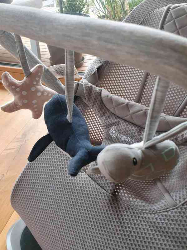 Lehátko Ergobaby Evolve - foto 7