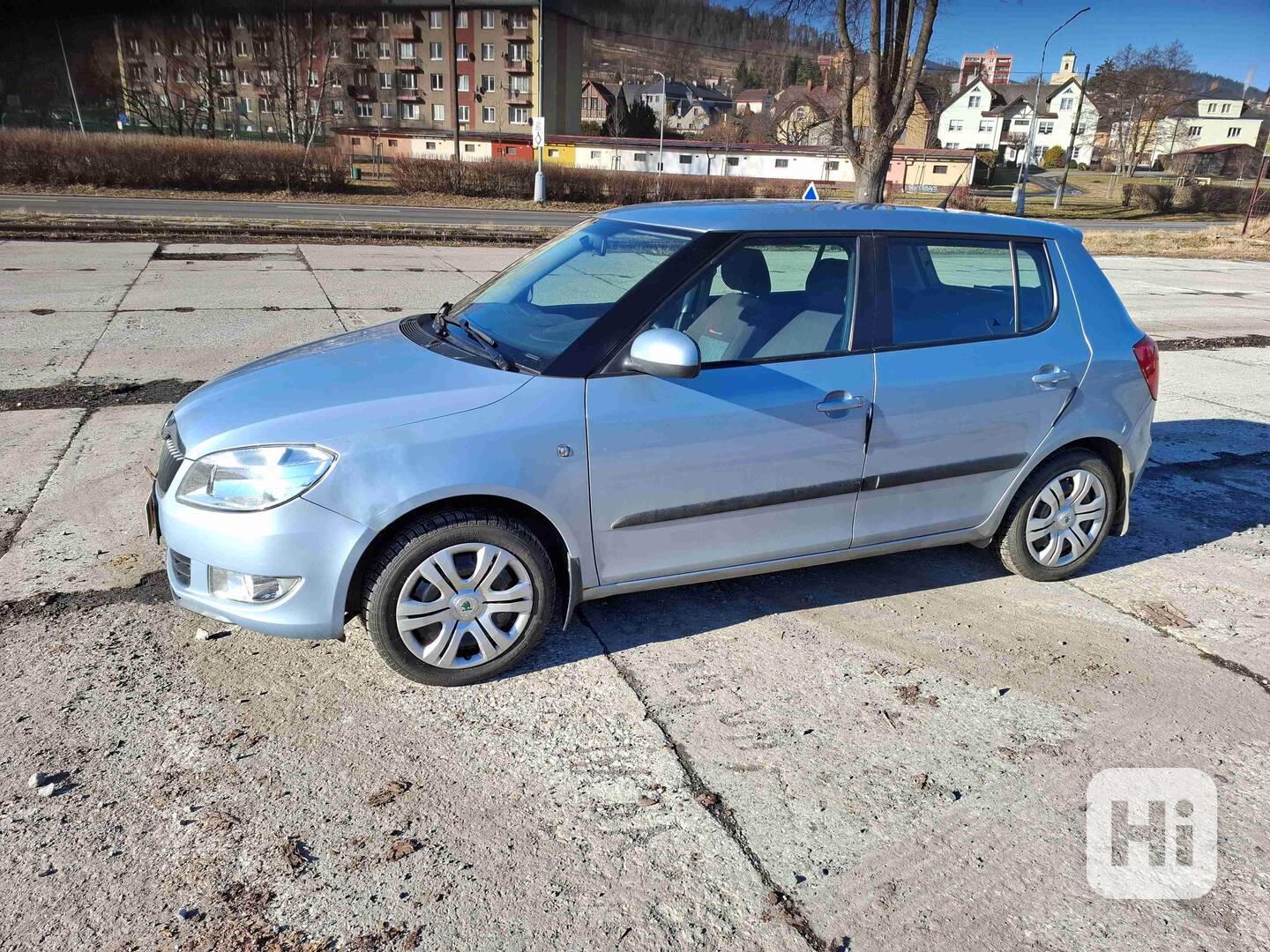 Škoda Fabia II - foto 1