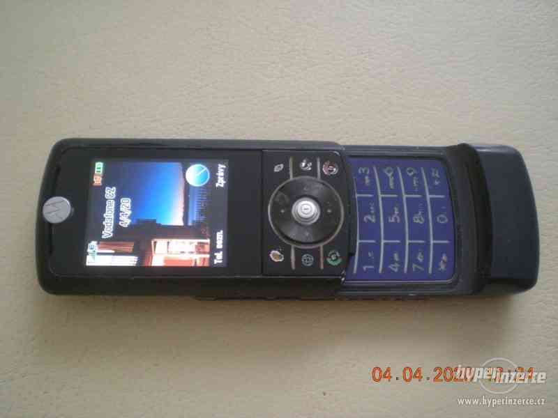 Motorola Z3 - funkční výsuvný mobilní telefon - foto 3