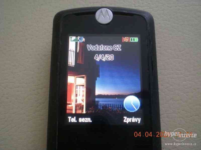 Motorola Z3 - funkční výsuvný mobilní telefon - foto 4