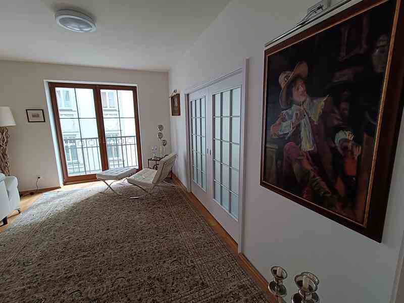 Pronájem bytu 4+kk 130 m2 s terasou 70 m2 a vlastním garážov - foto 3