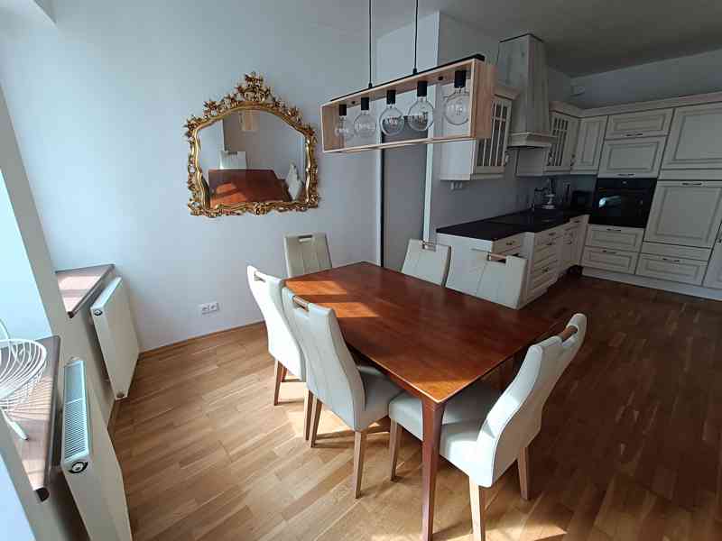 Pronájem bytu 4+kk 130 m2 s terasou 70 m2 a vlastním garážov - foto 12