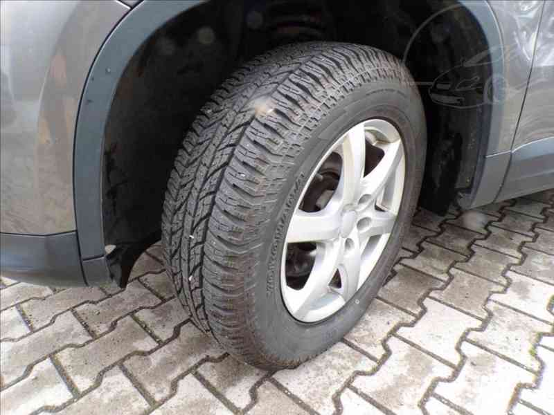 Volkswagen Tiguan 2,0 TDI 4MOTION,TAŽ.ZAŘ. - foto 17