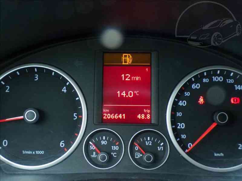 Volkswagen Tiguan 2,0 TDI 4MOTION,TAŽ.ZAŘ. - foto 6
