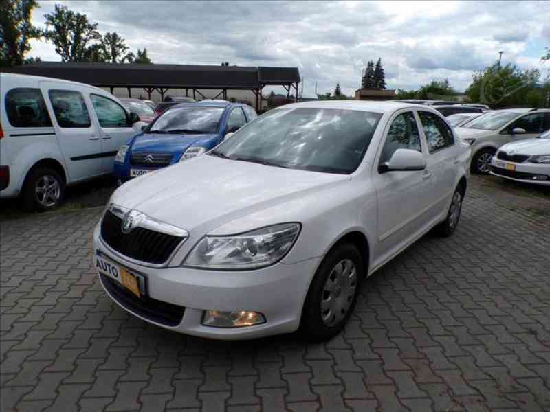 Škoda Octavia 1,6 TDI SERVISNÍ KNIHA - foto 2