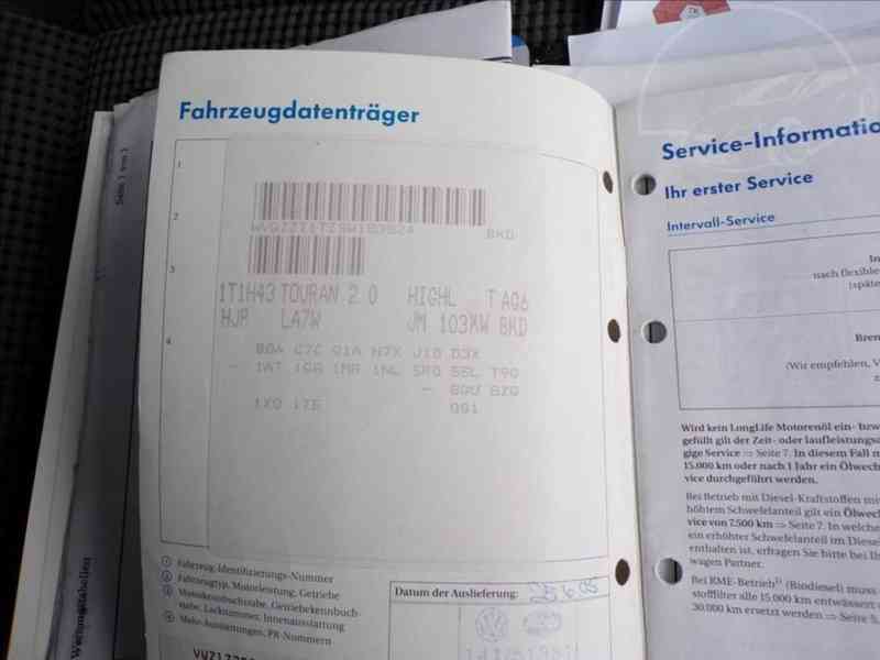 VW Touran 2,0 TDI-103KW DSG,XENONY - foto 16