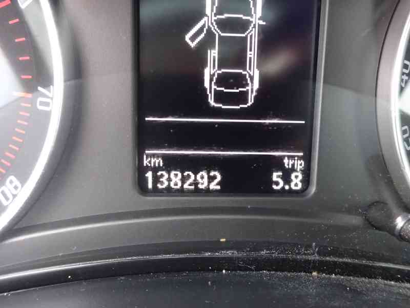 Škoda Octavia 1.4 TSI r.v.2011 (90 kw) serviska - foto 7