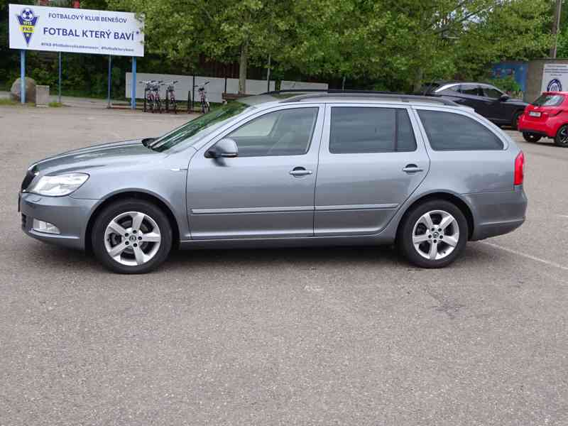 Škoda Octavia 1.4 TSI r.v.2011 (90 kw) serviska - foto 3