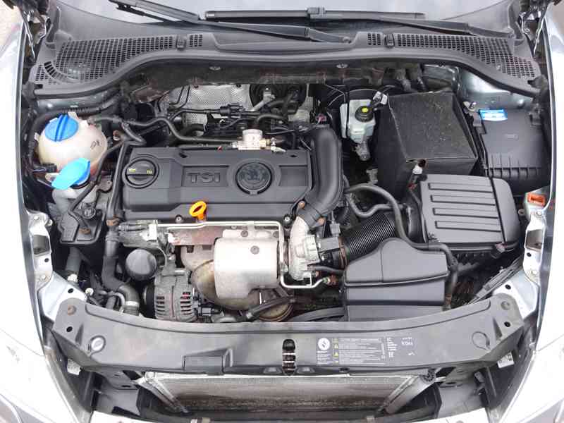 Škoda Octavia 1.4 TSI r.v.2011 (90 kw) serviska - foto 15