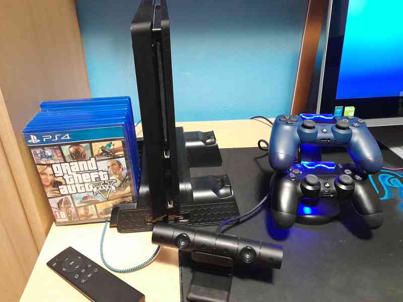 PlayStation 4 SLIM 1TB s pěknou, bohatou výbavou  - foto 6