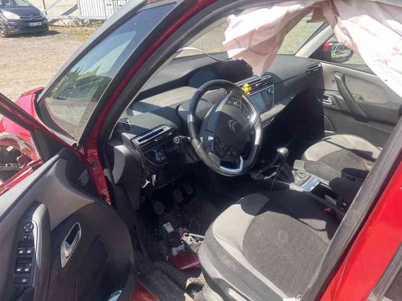 Citroen C4 Picasso II 1,6HDI 9H05 85KW prodám díly - foto 5