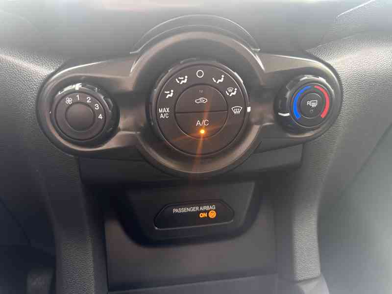 Ford Ecosport 1.0i 92kW/1MAJ/Park.senzory - foto 28