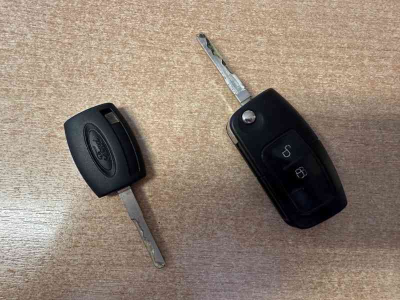 Ford Ecosport 1.0i 92kW/1MAJ/Park.senzory - foto 30