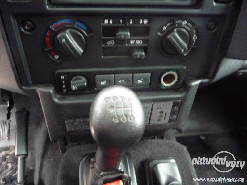 Land Rover Defender 2.4, nafta, rok 2007, navigace - foto 8