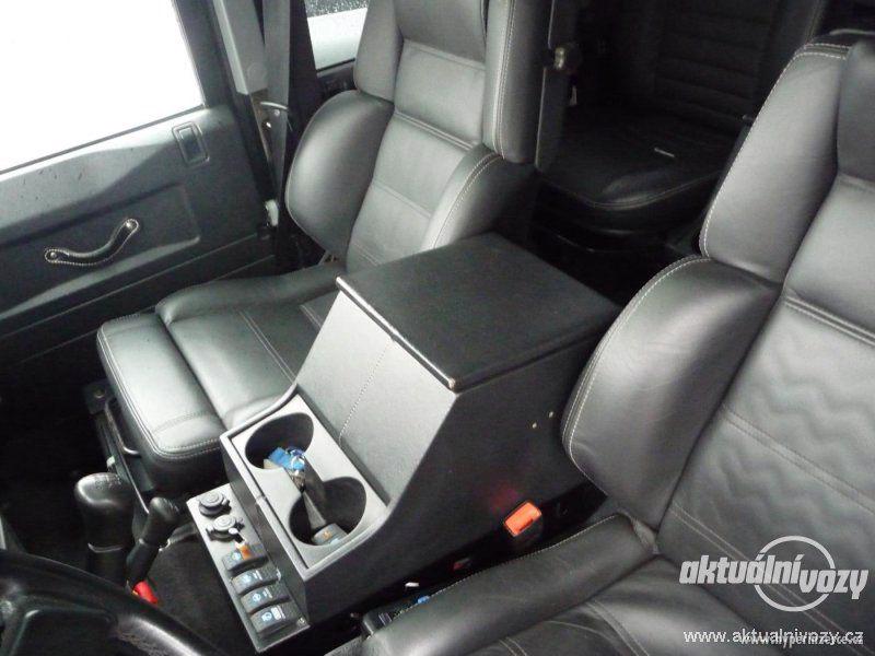 Land Rover Defender 2.4, nafta, rok 2007, navigace - foto 14
