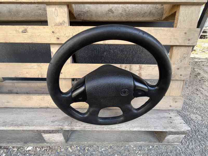 Čtyřramenný volant Škoda FELICIA - foto 4