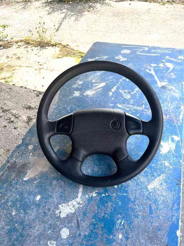 Čtyřramenný volant Škoda FELICIA - foto 1