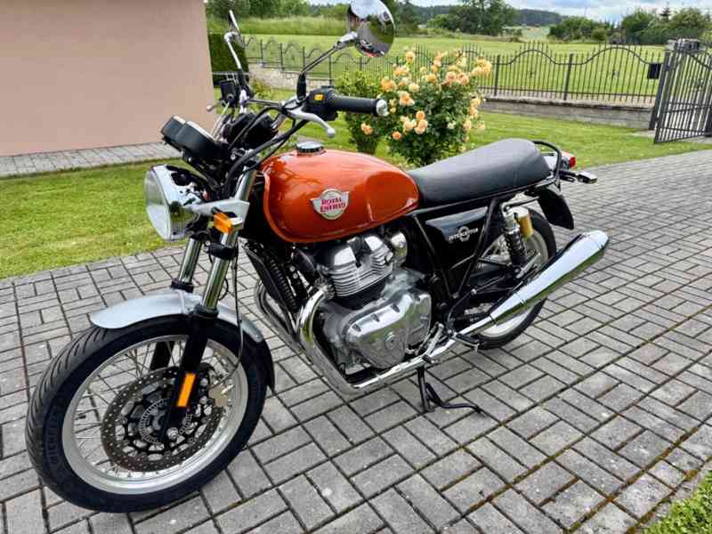 Royal Enfield Interceptor 650 - foto 8