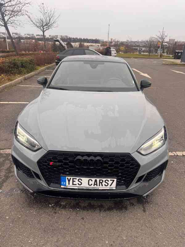 🔥 Audi RS5 Coupé 4.0 TFSI quattro | 450 koní | nízký nájezd - foto 13
