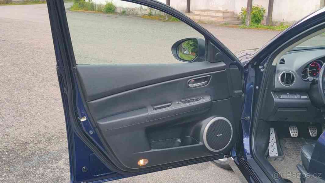 Mazda 6 2,5 GTA - foto 11