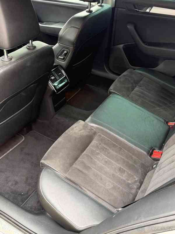 Škoda Superb 2,0 - foto 10