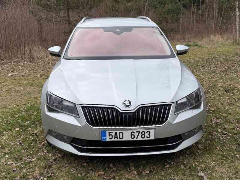 Škoda Superb 2,0 - foto 6