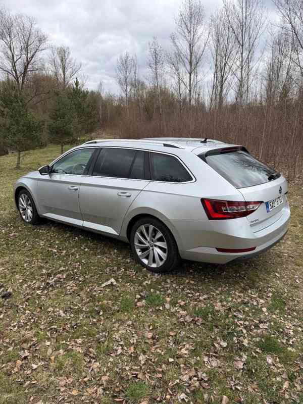 Škoda Superb 2,0 - foto 4