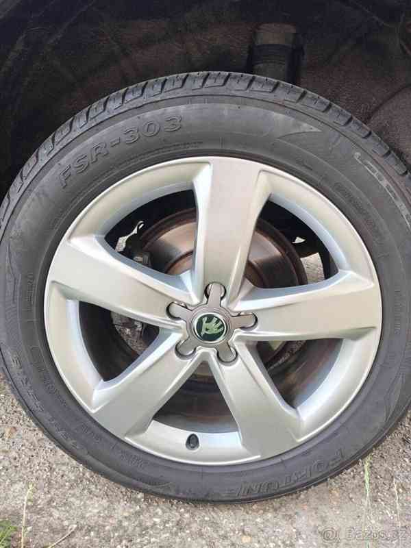 Škoda Kodiaq 2,0   STYLE,110Kw,DSG,107.000KM - foto 8