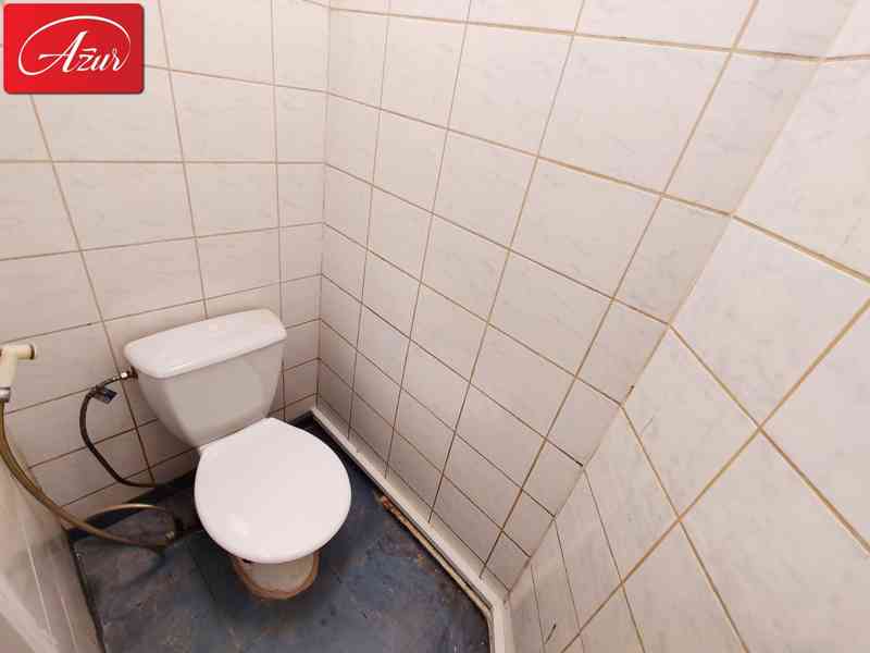 Pronájem prostorného bytu v nejlepší lokalitě Teplic - foto 7