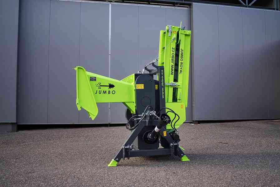 Špalkovač štěpkovač do 20cm s dopravníkem - foto 3