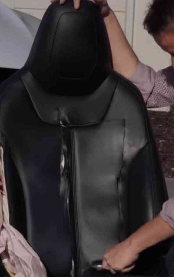 Koupím kožené sedačky na ničení - foto 1