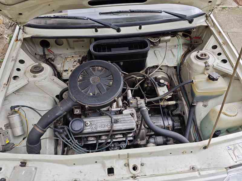 Škoda Favorit 136 L - foto 16