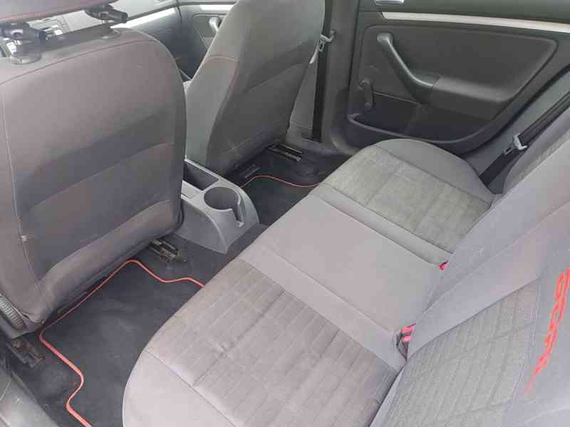 VW Golf V 1.6 75Kw RV. 2006 - NOVÁ STK  - foto 2