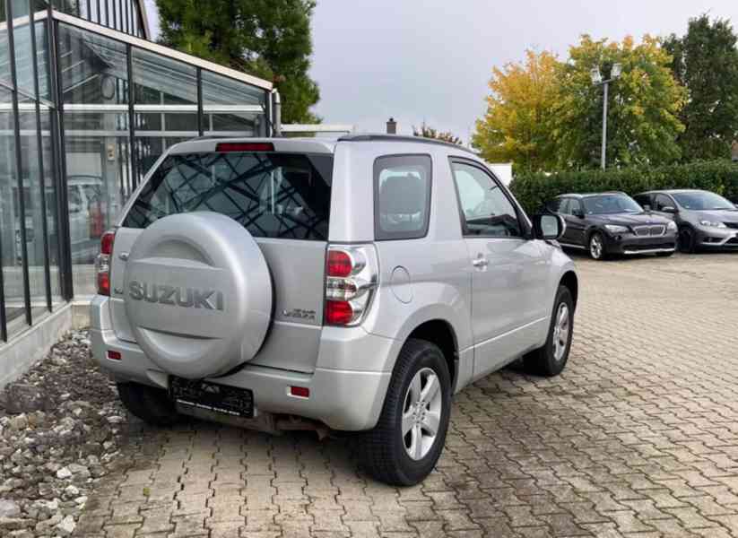 Suzuki Grand Vitara 2.4i Comfort Aut. benzín 122kw - foto 6