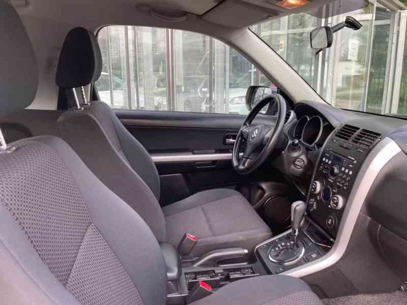 Suzuki Grand Vitara 2.4i Comfort Aut. benzín 122kw - foto 8