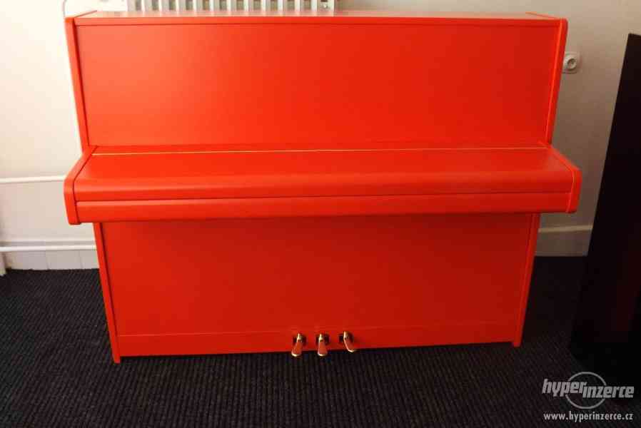 Červené pianino Scholze se zárukou a dopravou - foto 5