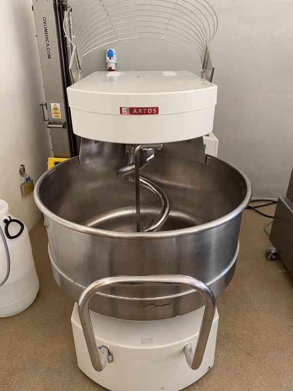 Hnětač těsta MARATON - foto 1