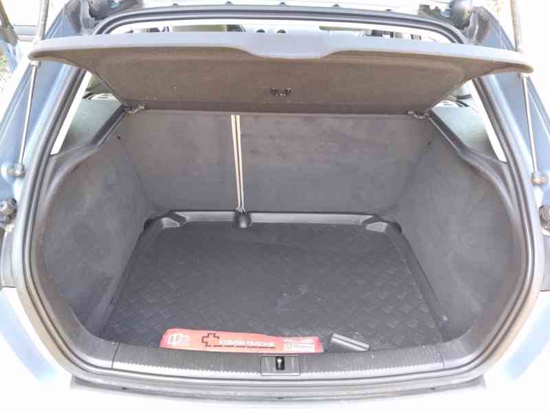 AUDI A3 1.2 TFSI SPORTBACK 77kW - foto 22