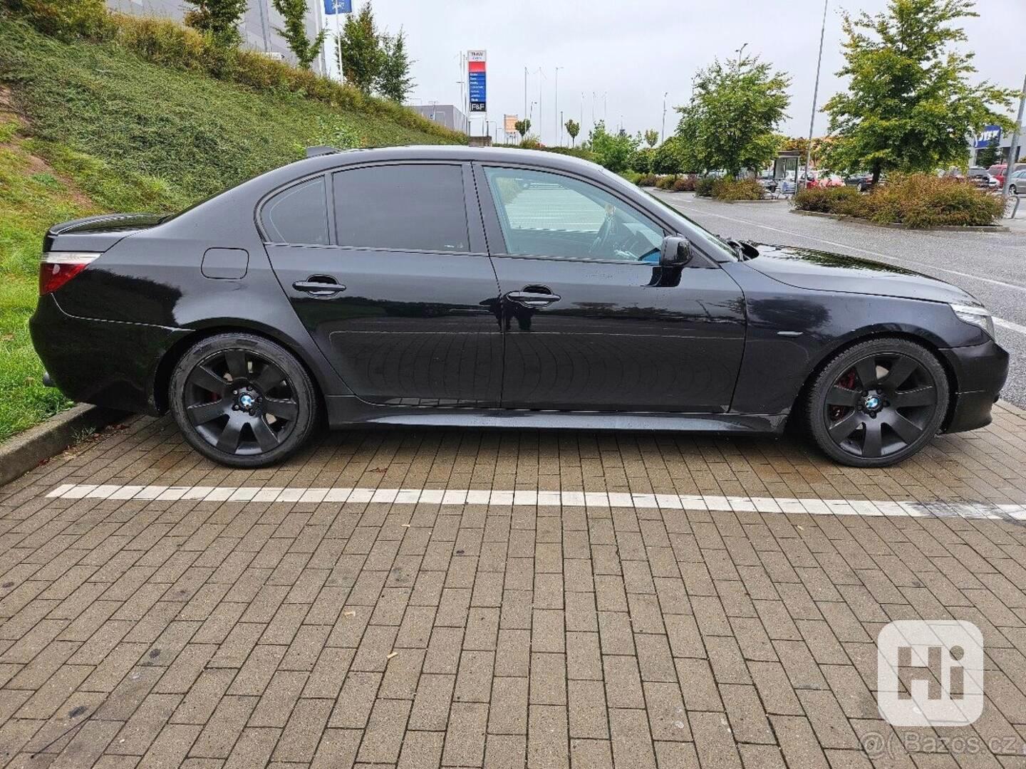 BMW Řada 5 3,0   E60 530d - foto 1