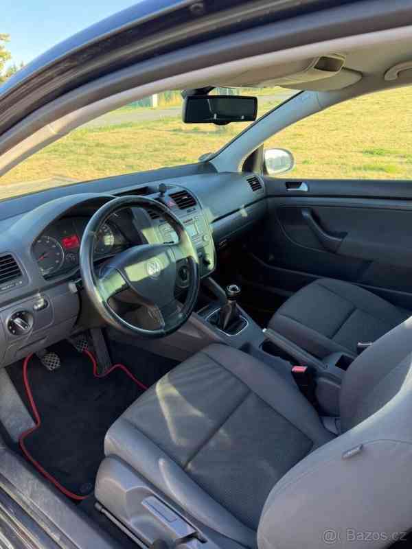 Volkswagen Golf 1,6   MPI 75kW/KLIMA/SENZORY/STK - foto 3