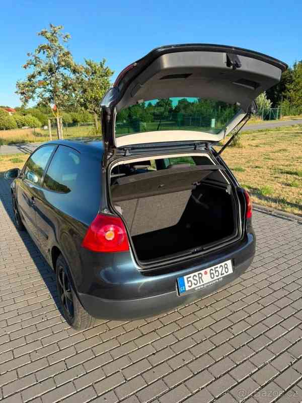Volkswagen Golf 1,6   MPI 75kW/KLIMA/SENZORY/STK - foto 2
