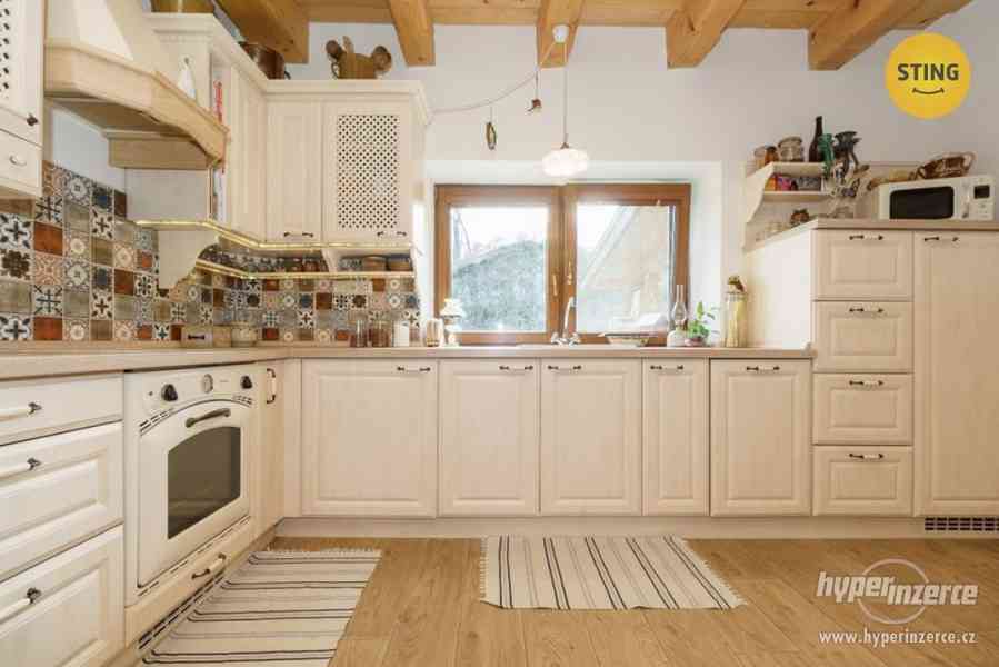 Rodinný dům na prodej v Ženklavě - foto 15