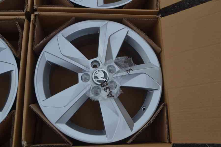 Š. Fabia IV, Seat Ibiza, VW Polo - 4ks Nové 16 orig.Alu kola - foto 7