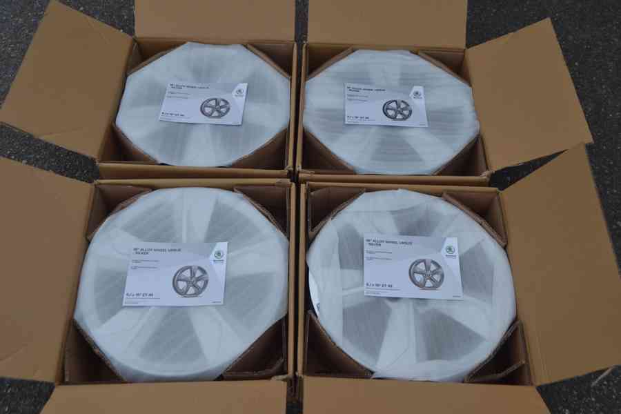 Š. Fabia IV, Seat Ibiza, VW Polo - 4ks Nové 16 orig.Alu kola - foto 4