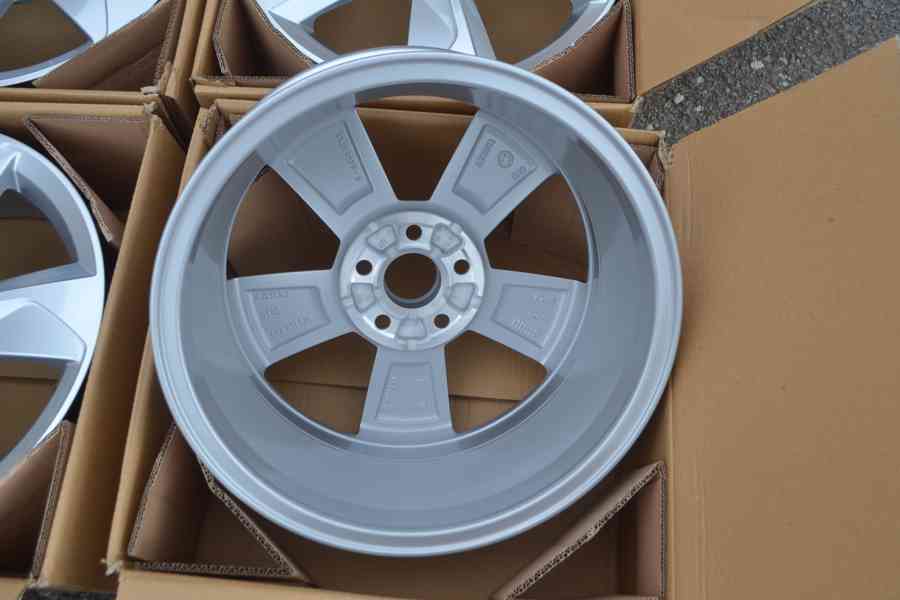 Š. Fabia IV, Seat Ibiza, VW Polo - 4ks Nové 16 orig.Alu kola - foto 14