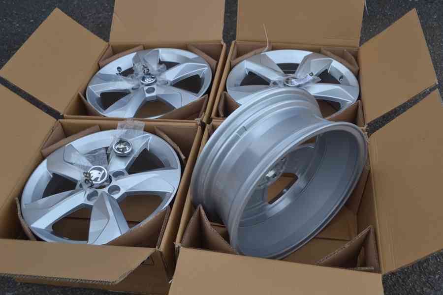 Š. Fabia IV, Seat Ibiza, VW Polo - 4ks Nové 16 orig.Alu kola - foto 13