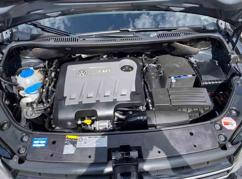 Volkswagen Touran 2.0TDI Comfortline 103kw - foto 6
