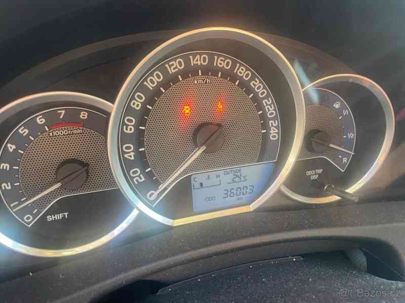 Toyota Auris Prodam - foto 8