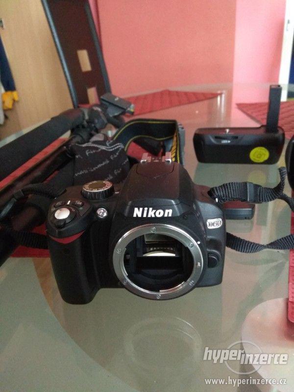 Nikon D60 - foto 5