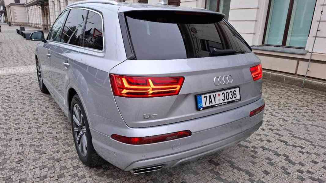 Audi Q7 S-line, 210kw, Matrix světla, - foto 17